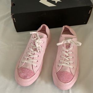 Pink glittery Converse sneakers